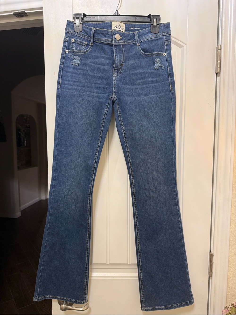 Jordache boot mid rise jeans SIZE 4